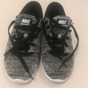 Nike Shoes - Nike LUNAREPIC FLYKNIT Nike Shoes - Nike LUNAREPIC FLYKNIT
